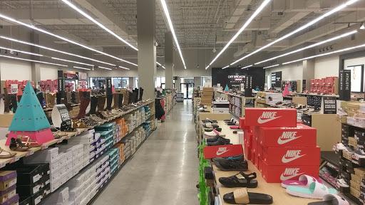 Shoe Store «Off Broadway Shoe Warehouse», reviews and photos, 2604 Sawgrass Mills Cir #1115, Sunrise, FL 33323, USA