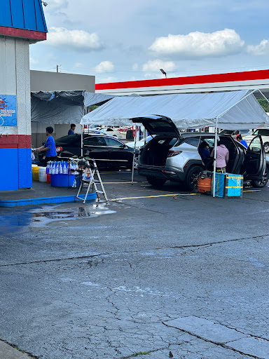WS Hand Car Wash en Riverdale