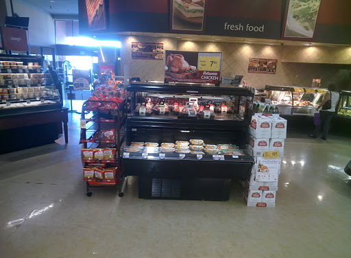 Grocery Store «Vons», reviews and photos, 7390 Cherry Ave, Fontana, CA 92336, USA