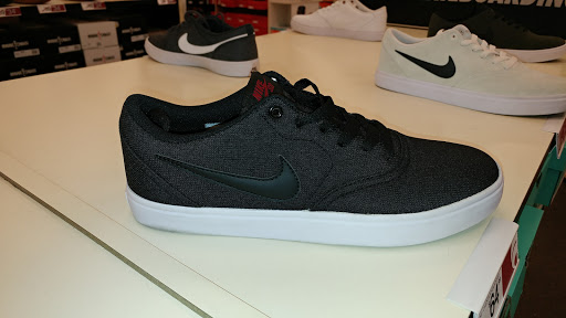 Shoe Store «Famous Footwear», reviews and photos, 7099 Plaza Center Dr, West Jordan, UT 84084, USA