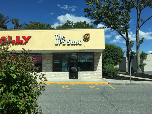 Shipping and Mailing Service «The UPS Store», reviews and photos, 215 S Broadway, Salem, NH 03079, USA