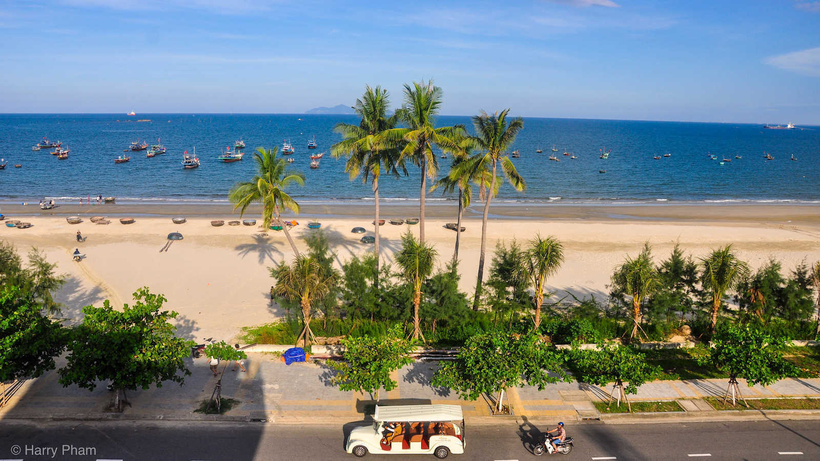 Man Thai Beach photo #9