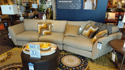 Furniture Store «La-Z-Boy Furniture Galleries», reviews and photos, 2035 Mackenzie Way, Cranberry Twp, PA 16066, USA