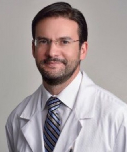 Dr. Francisco Mery, Neurocirujano