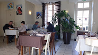 Atmosphère du Restaurant La croisée des chemins à Le Montet - n°1