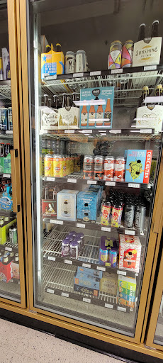 Liquor Store «Liquor Factory (Lake Hopatcong)», reviews and photos, 725 NJ-15, Lake Hopatcong, NJ 07849, USA