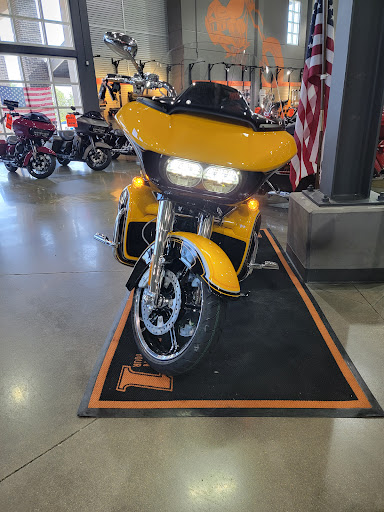 Motorcycle Dealer «Six Bends Harley-Davidson», reviews and photos, 9501 Thunder Rd, Fort Myers, FL 33913, USA