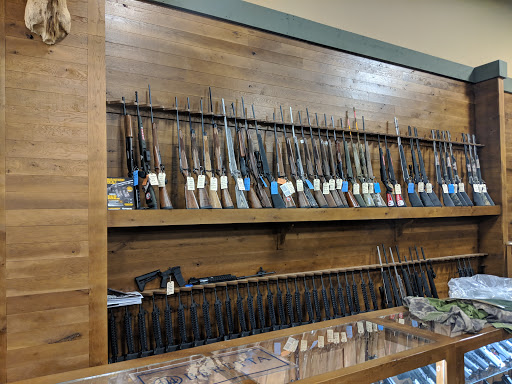 Gun Shop «Huron Valley Guns», reviews and photos, 143 S Milford Rd, Milford, MI 48381, USA