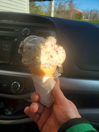 Ice Cream Shop «The Village Scoop», reviews and photos, 419 Main St, Colchester, VT 05446, USA
