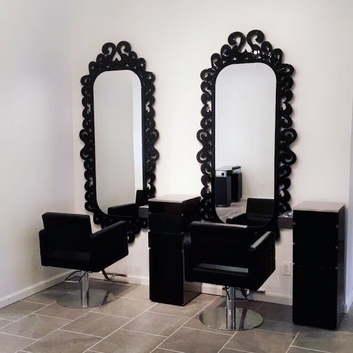 Beauty Salon «House of Beauty Salon and Spa», reviews and photos, 10761 S Saginaw St STE L, Grand Blanc, MI 48439, USA