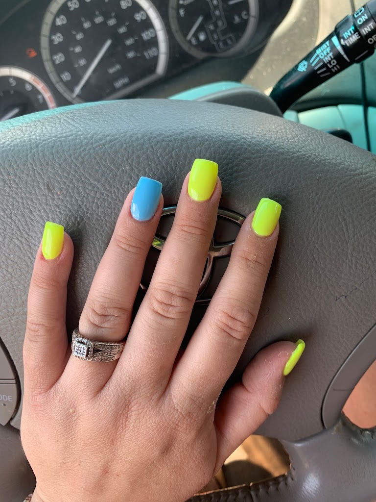 Middletown Nails 45044