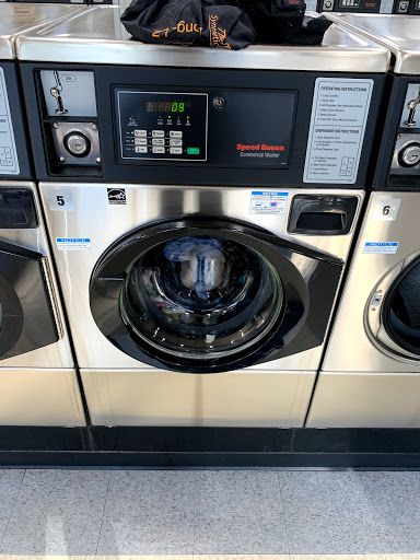 Laundromat «Elmwood Laundry», reviews and photos, 2887 College Ave #4, Berkeley, CA 94705, USA