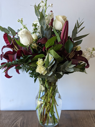 Florist «Monroe Floral», reviews and photos, 113 W McDougall St, Monroe, WA 98272, USA