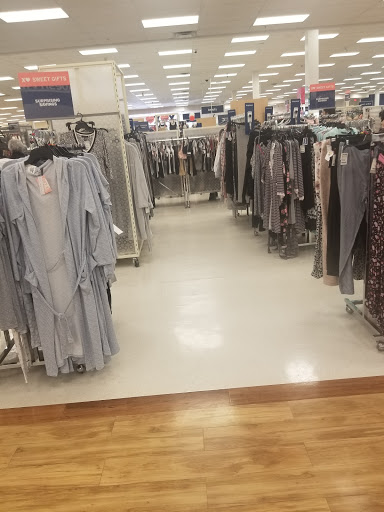 Department Store «Marshalls and HomeGoods», reviews and photos, 265 S Broadway, Salem, NH 03079, USA