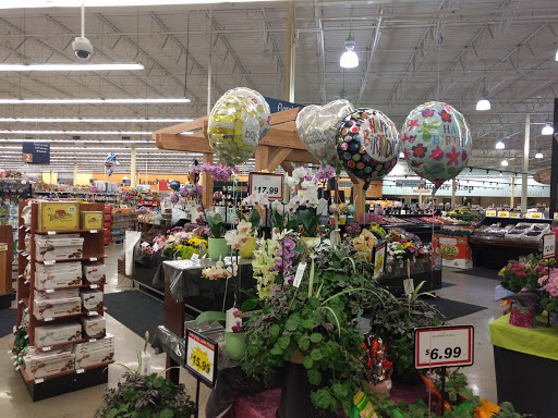 Grocery Store «Family Fare Supermarket», reviews and photos, 1100 13th Ave E, West Fargo, ND 58078, USA