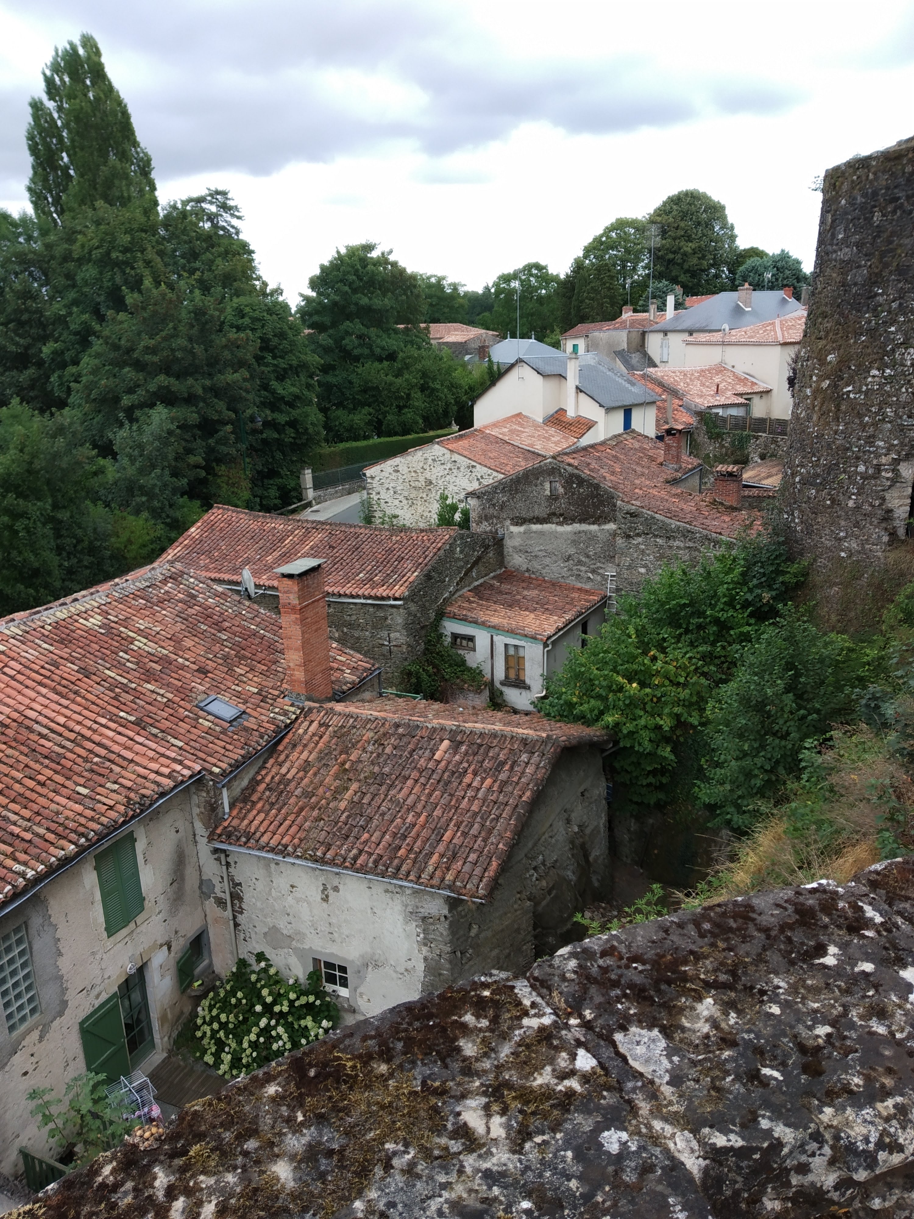 Photo n° 4 de l'avis de michel.a fait le 07/08/2019 à 06:50