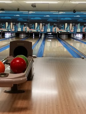 Family Bowlaway Fun Center - photo 64
