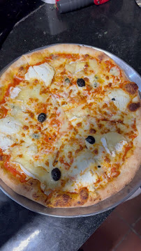 Plats et boissons du Pizzeria PIZZ' à l'ancienne à Marseille - n°20