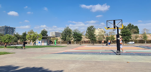 Pista de bàsquet Parc del Poblenou