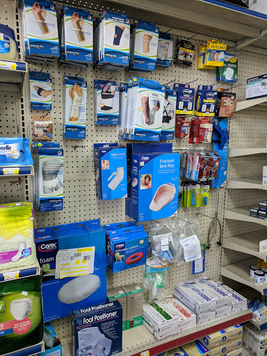Pharmacy «Budget Drugs Pharmacy / Specialty Pharmacy», reviews and photos, 2500 E Hallandale Beach Blvd, Hallandale Beach, FL 33009, USA