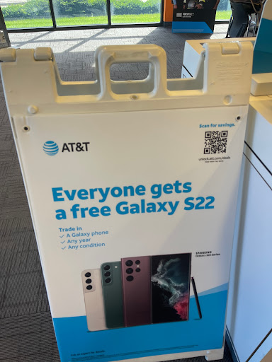 Cell Phone Store «AT&T Authorized Retailer - Hurstbourne Pkwy», reviews and photos, 1890 S Hurstbourne Pkwy Ste 1, Louisville, KY 40220, USA