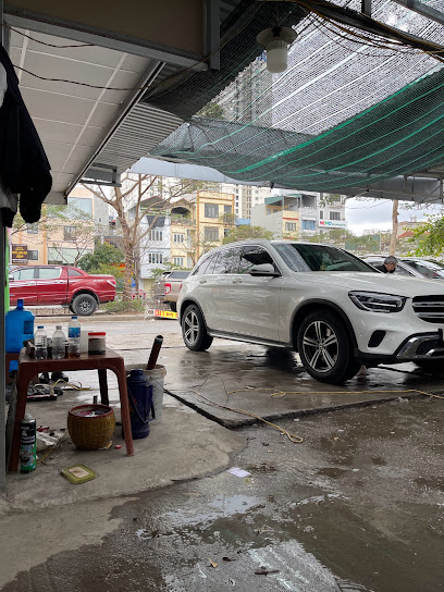 Hình Ảnh Rửa xe ô tô