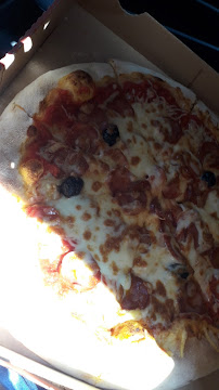 Plats et boissons du Pizzas à emporter Pizza des 7 chemins à Orliénas - n°3