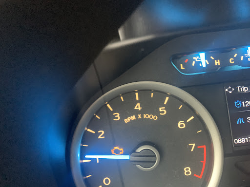 Auto Body Shop «Rodriguez Body Shop», reviews and photos, 506 W Van Buren Ave, Harlingen, TX 78550, USA