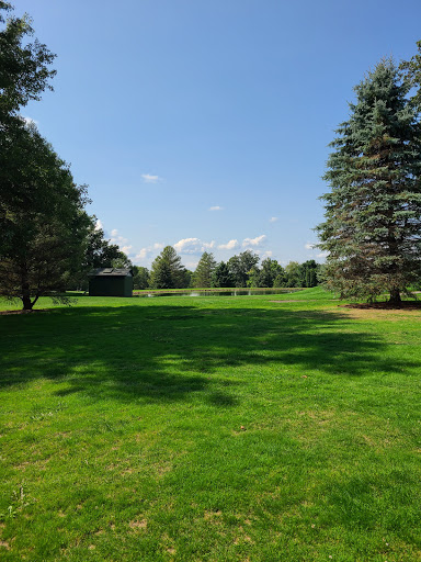 Golf Course «Suncrest Golf Course», reviews and photos, 137 Brownsdale Rd, Butler, PA 16002, USA