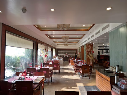 Samrat Restaurant Chanakya - J42G+878, Beer chand Patel Path, R-Block, Kidwaipuri, Patna, Bihar 800001, India