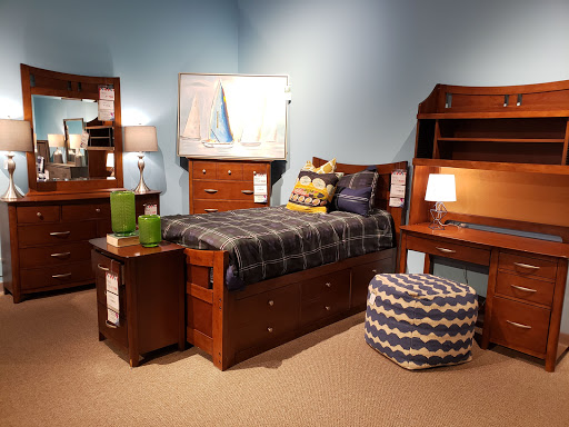 Furniture Store «Art Van Furniture - Southfield», reviews and photos, 22555 Greenfield Rd, Southfield, MI 48075, USA