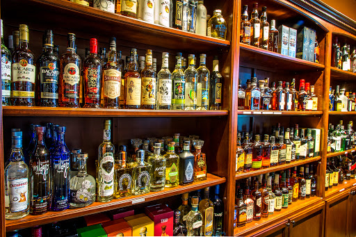 Wine Store «OC Wine Mart & Tasting Bar», reviews and photos, 23411 Aliso Viejo Pkwy, Aliso Viejo, CA 92656, USA