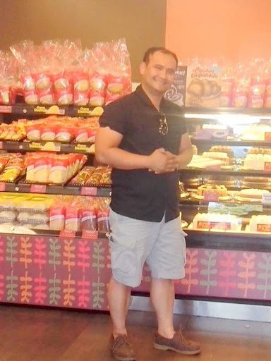 Shopping Mall «Union Landing Shopping Center», reviews and photos, I-880, Union City, CA 94587, USA