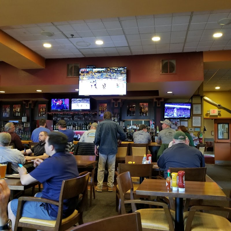 Pipers Sports Lounge & Dining