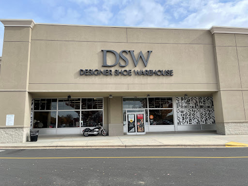 DSW Designer Shoe Warehouse, 9551 South Blvd, Charlotte, NC 28273, USA, 