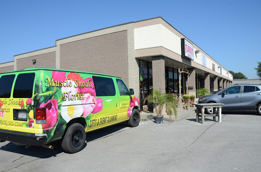 Florist «Muscle Shoals Florist», reviews and photos, 2415 Rosedale St, Muscle Shoals, AL 35661, USA