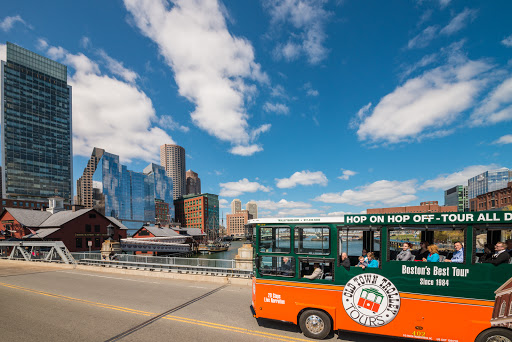 Sightseeing Tour Agency «Old Town Trolley Tours Boston», reviews and photos, 3 Park Plaza, Boston, MA 02116, USA