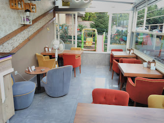 Lina Cafe