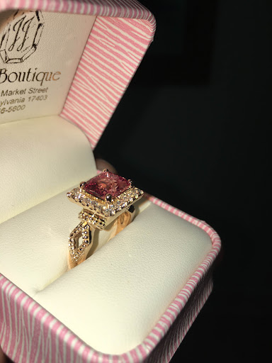 Jeweler «Gem Boutique», reviews and photos, 1243 E Market St, York, PA 17403, USA
