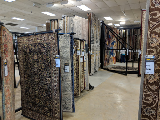 Furniture Store «The Dump Furniture Outlet», reviews and photos, 124 Newmarket Square, Newport News, VA 23605, USA