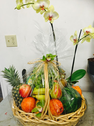 Florist «Petal and Crumb», reviews and photos, 86 Prospect St, Upton, MA 01568, USA