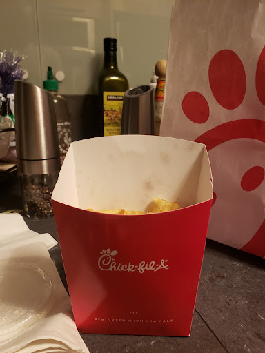 Fast Food Restaurant «Chick-fil-A», reviews and photos, 7681 Carson Blvd, Long Beach, CA 90808, USA