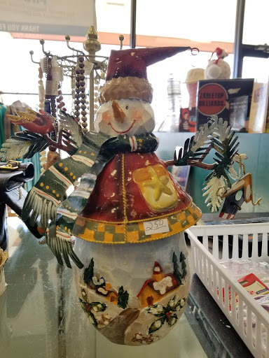 Thrift Store «Outreach Thrift Store», reviews and photos, 1715 S Rutherford Blvd, Murfreesboro, TN 37130, USA