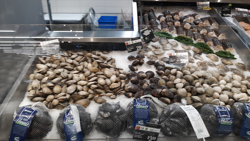 Grocery Store «Hannaford Supermarket», reviews and photos, 225 High St, Ellsworth, ME 04605, USA