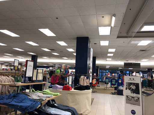 Department Store «Sears», reviews and photos, 7103 Democracy Blvd, Bethesda, MD 20817, USA