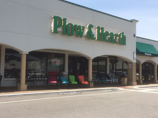 Home Goods Store «Plow & Hearth», reviews and photos, 1628 Laskin Rd #706, Virginia Beach, VA 23451, USA