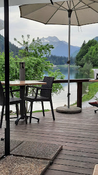 Atmosphère du Restaurant L'Auberge, Du Bout Du Lac de Montriond - n°7