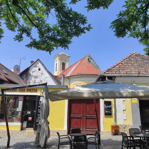 Szentendre, Kucsera Ferenc u. 2, 2000 Magyarország