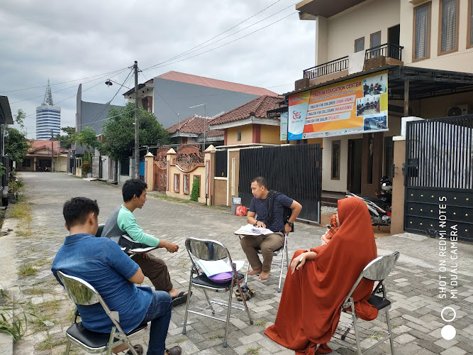 Kursus Bahasa Inggris di Makassar: Persiapan Menjadi Guru Sekolah dan PNS