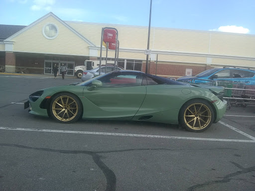 Shopping Mall «Lafayette Crossing», reviews and photos, 35 Lafayette Rd, North Hampton, NH 03862, USA